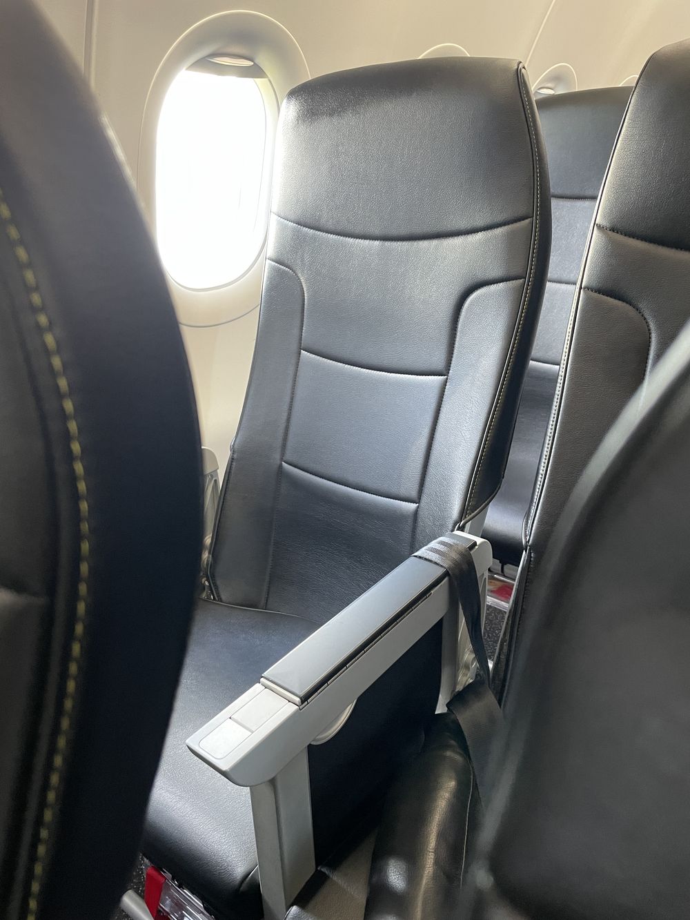 Spirit Airlines Review_Economy Seat_IMG_5618
