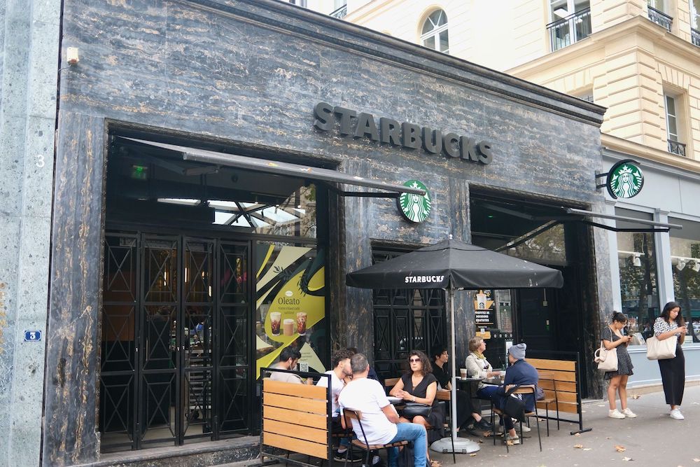 Beautiful Starbucks Paris Opera boulevard capucines_DSCF3141