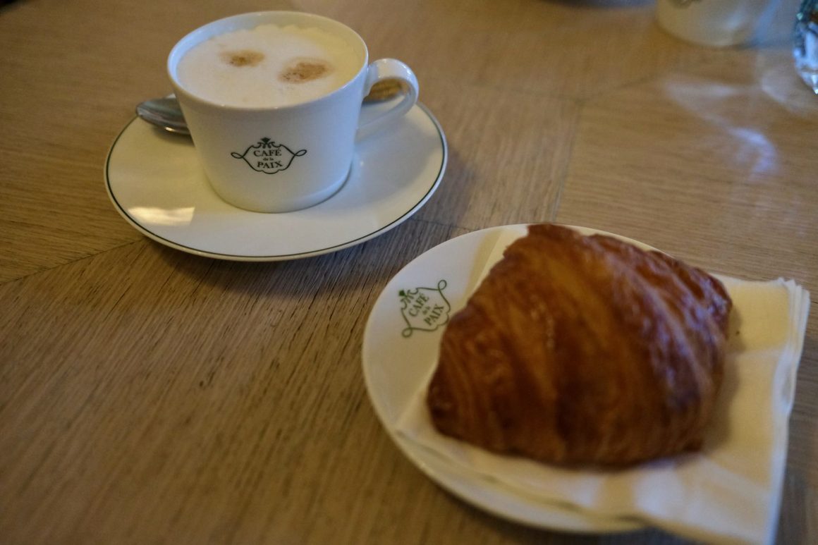 Cafe de la Paix Paris Breakfast_DSCF3382