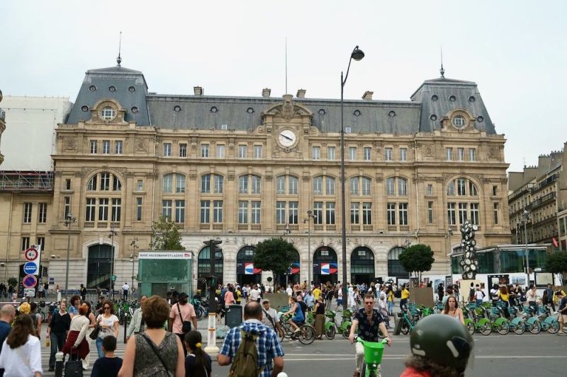 Gare Saint-Lazare: An Iconic Train Station in Paris