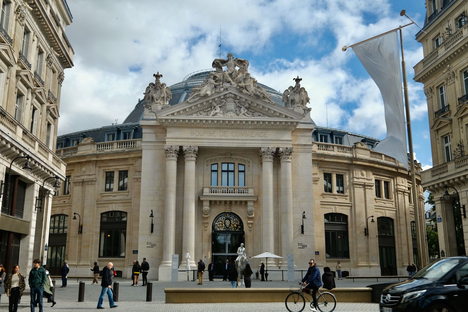 Bourse de Commerce Paris_DSCF3542