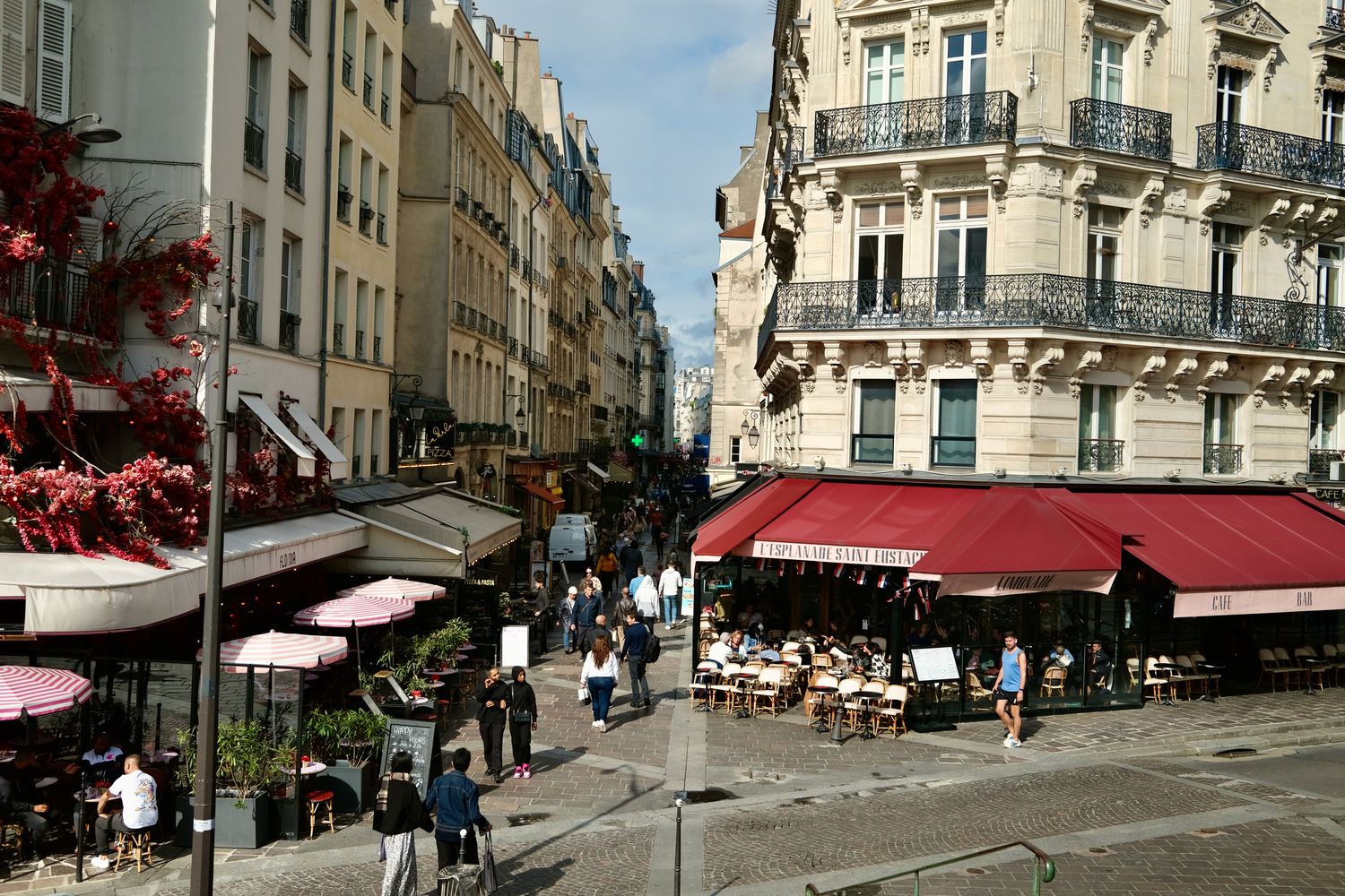 Les Halles Neighborhood Paris