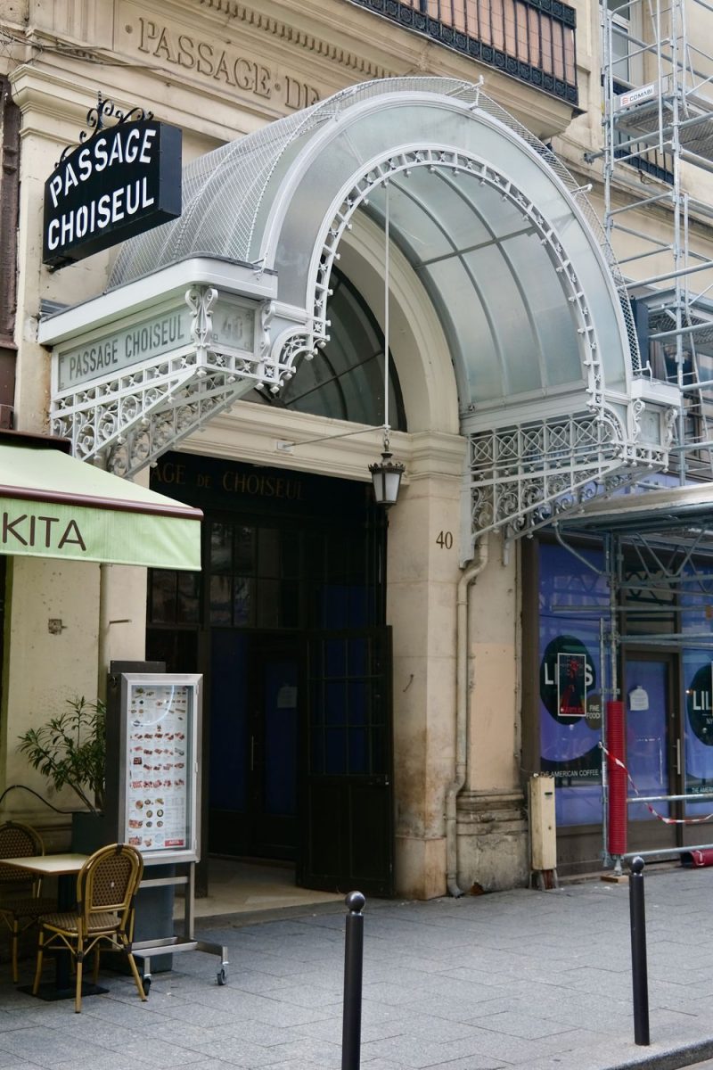 Walking though Passage Choiseul in Paris