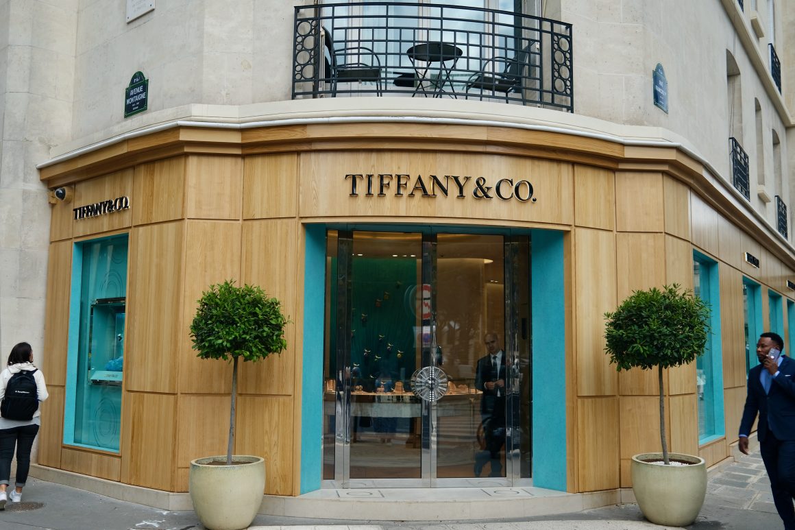 Tiffany store 8th Arrondissement of Paris_DSCF3799