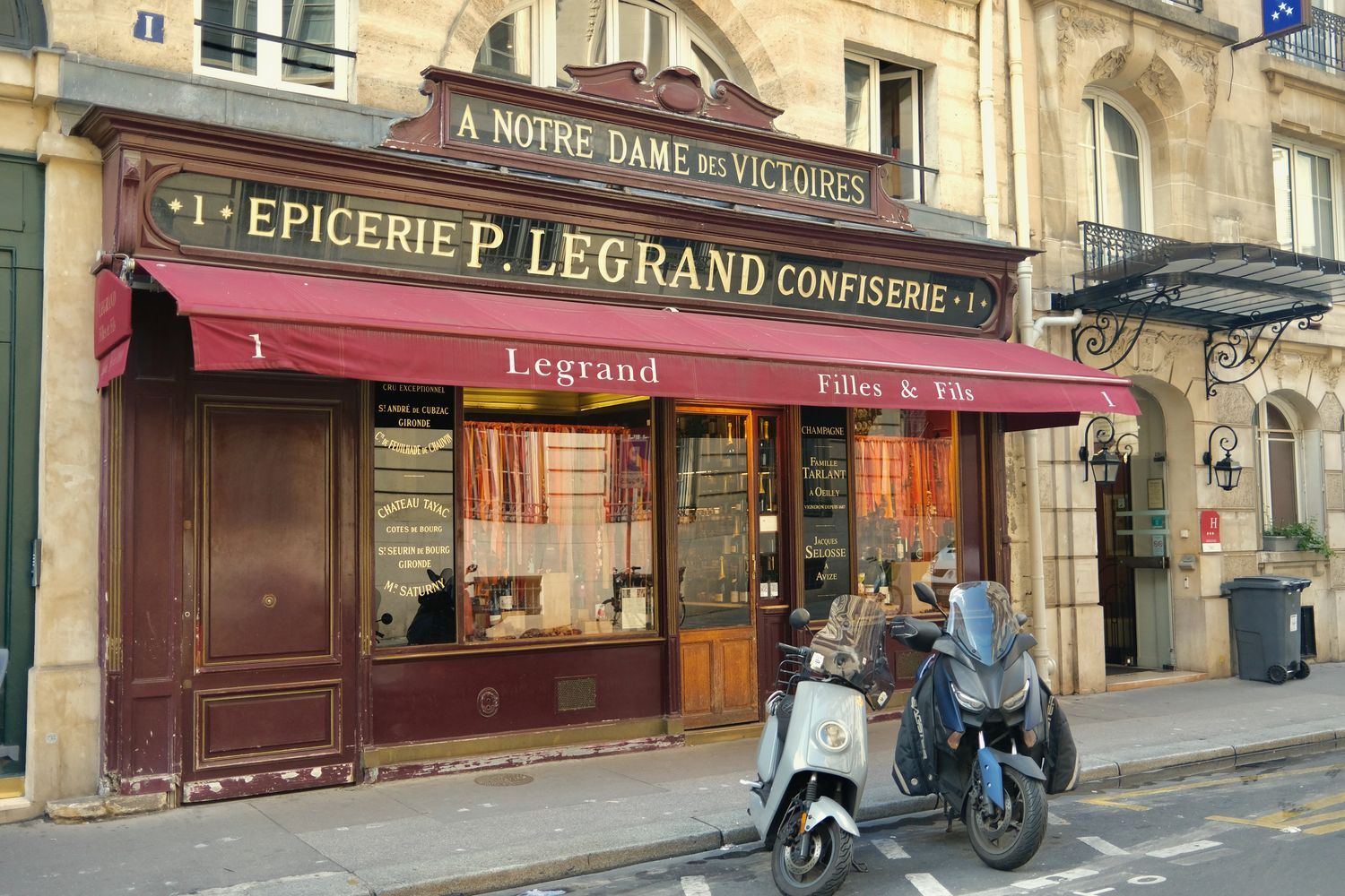 Vivienne Paris Neighborhood Guide_DSCF3653