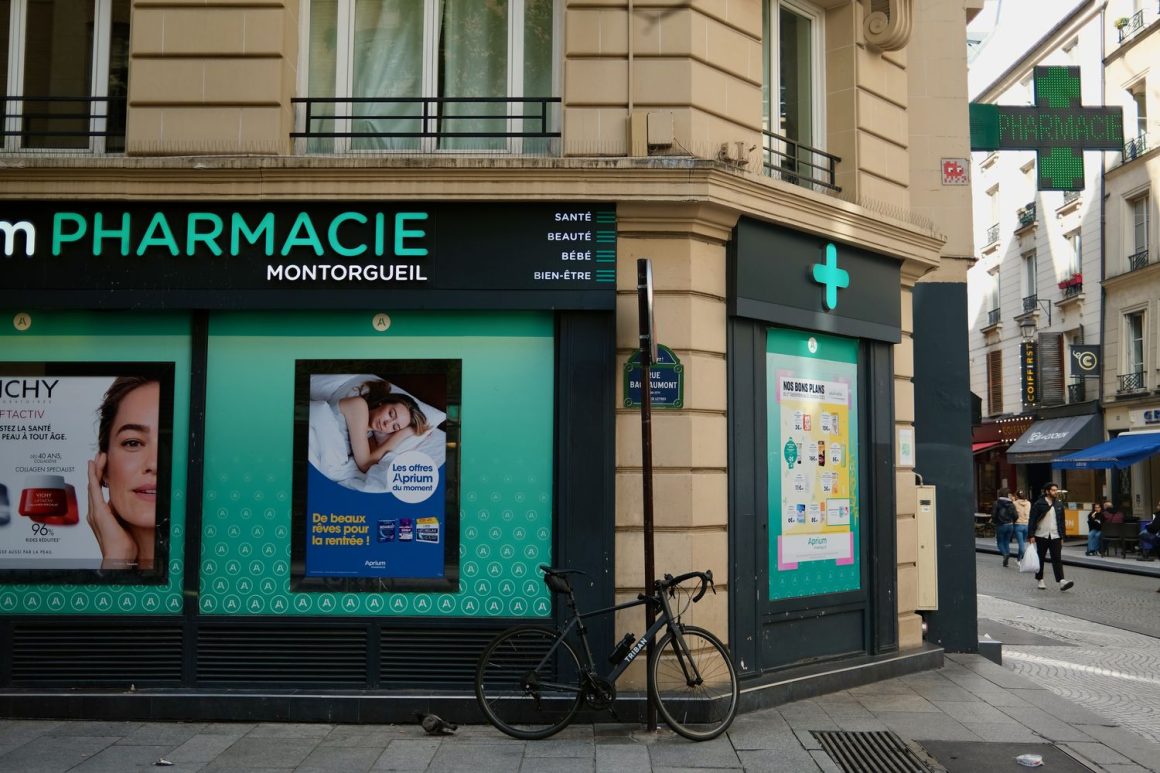 What to Buy French Pharmacy_DSCF3631