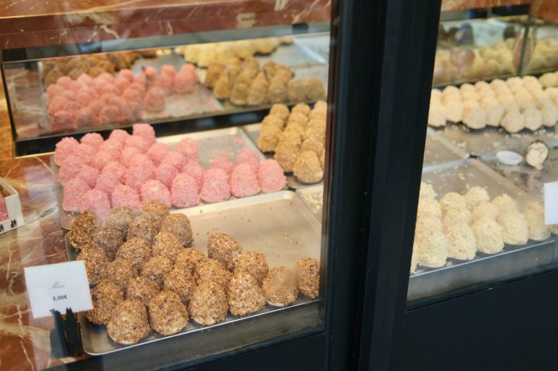 Aux Merveilleux de Fred: Flemish Pastries in Paris
