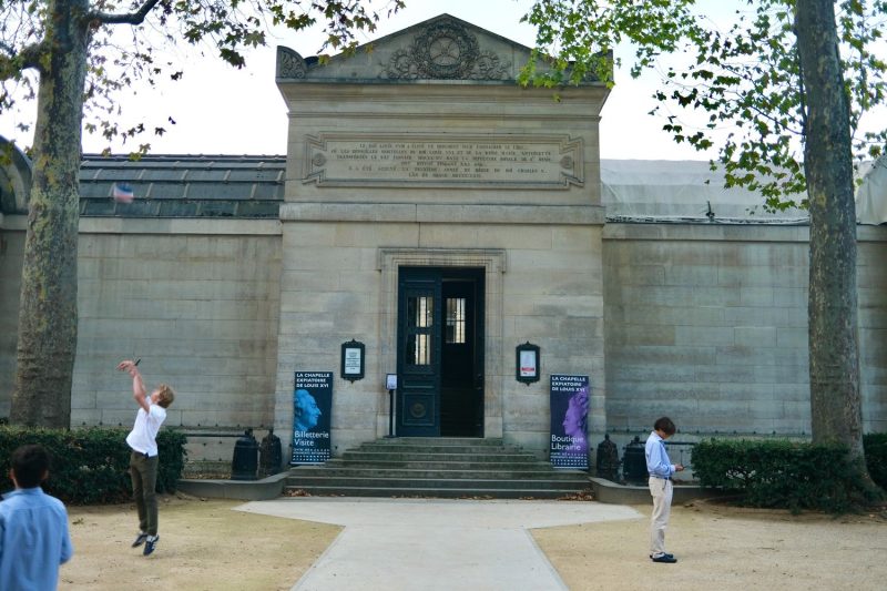 Chapelle Expiatoire: Honoring the Victims of the French Revolution in Paris