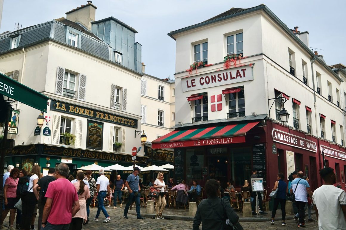 Le Consulat Cafe Paris_DSCF4163