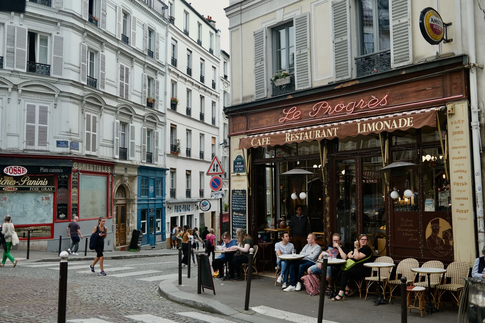 Montmartre Cafes Le Progres_DSCF4008