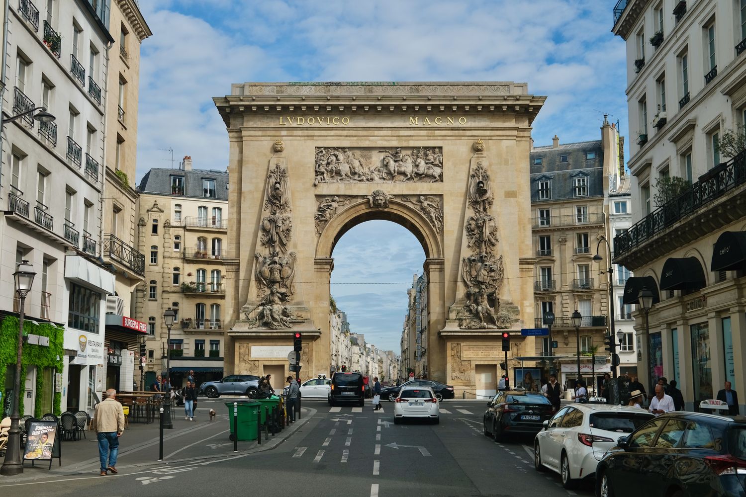 Porte Saint Denis Paris_DSCF3917