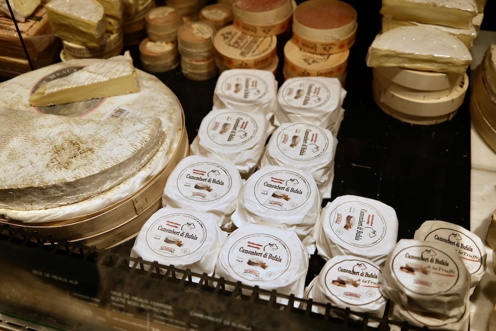 La Grande Épicerie de Paris camembert cheese_DSCF5350