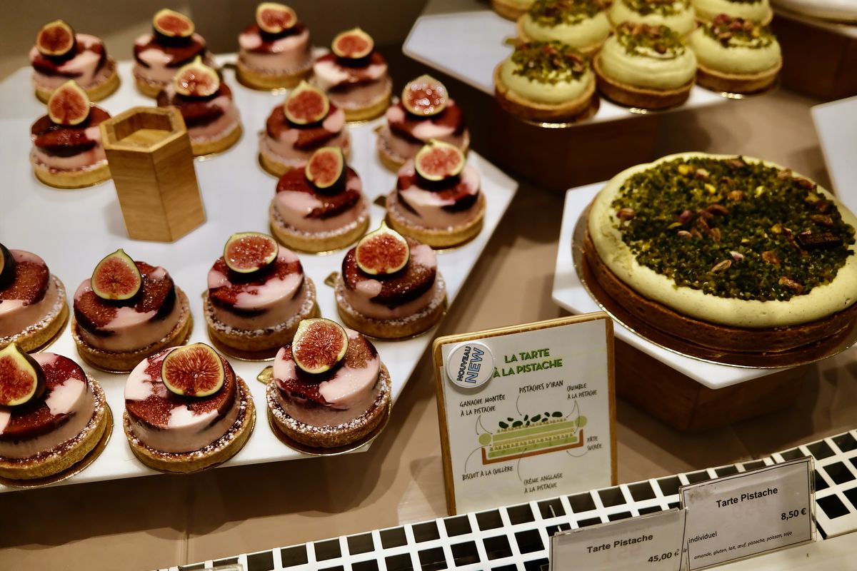 La Grande Épicerie de Paris pastries fig and pistachio tart_DSCF5359