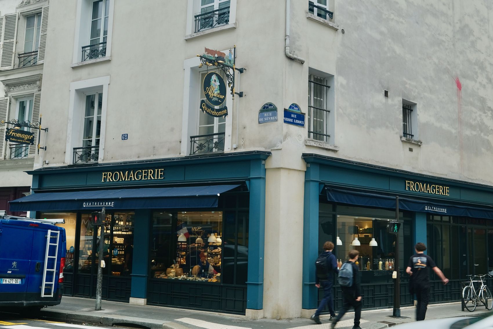 Rue de Sevres Quatrehomme Fromagerie Paris_DSCF4367