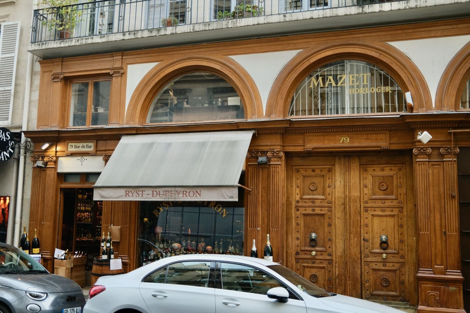 What To Do Along Rue Du Bac In Paris 7 me what-to-do-along-rue-du-bac-in-paris-7-me