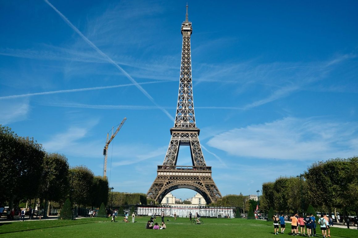 Eiffel Tower History_DSCF4563