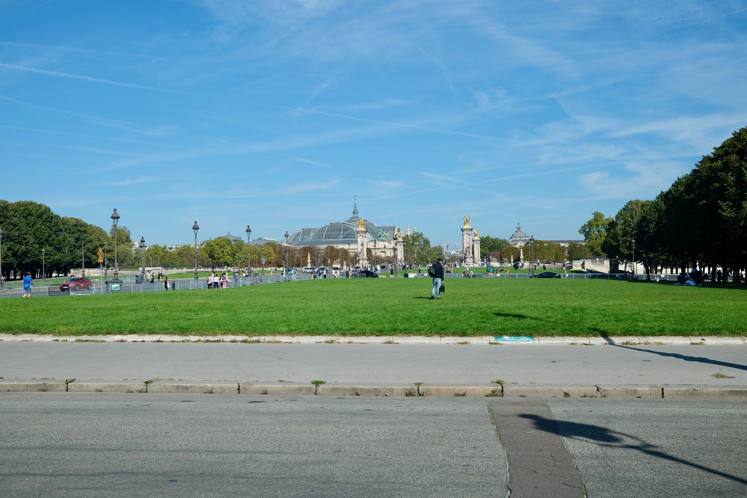 Esplanade des Invalides Paris_DSCF4581