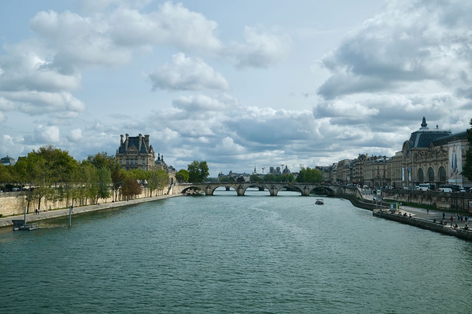 La Seine river Paris_DSCF4427
