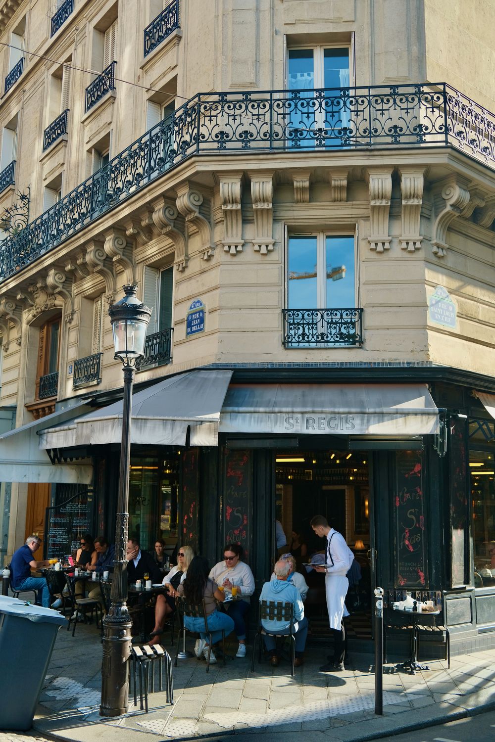Le Saint Regis Paris