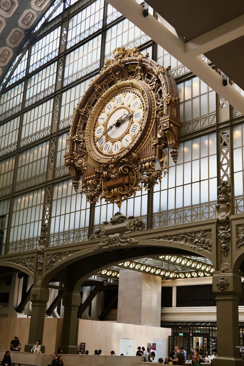 Musee Orsay Paris clock former train station_DSCF5472