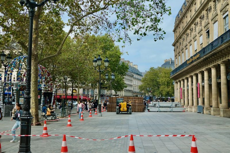 Place Colette: a lively plaza dedicated to the Famous Author in Paris