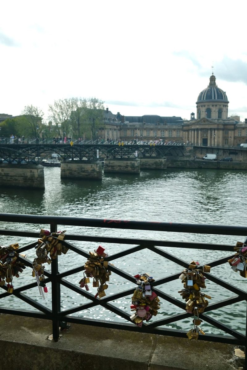 Pont des Arts: a Bridge Famous for its “Love Locks” in Paris