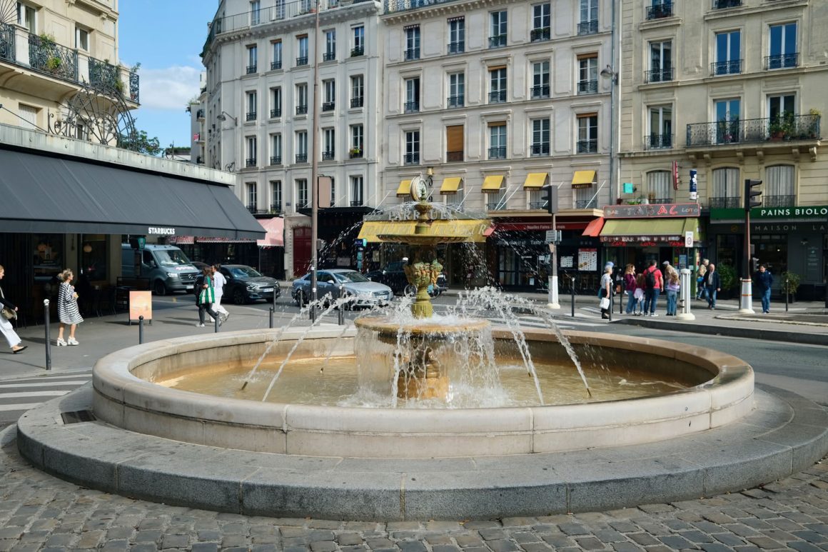 Fontaine Bazeilles Paris_DSCF4940