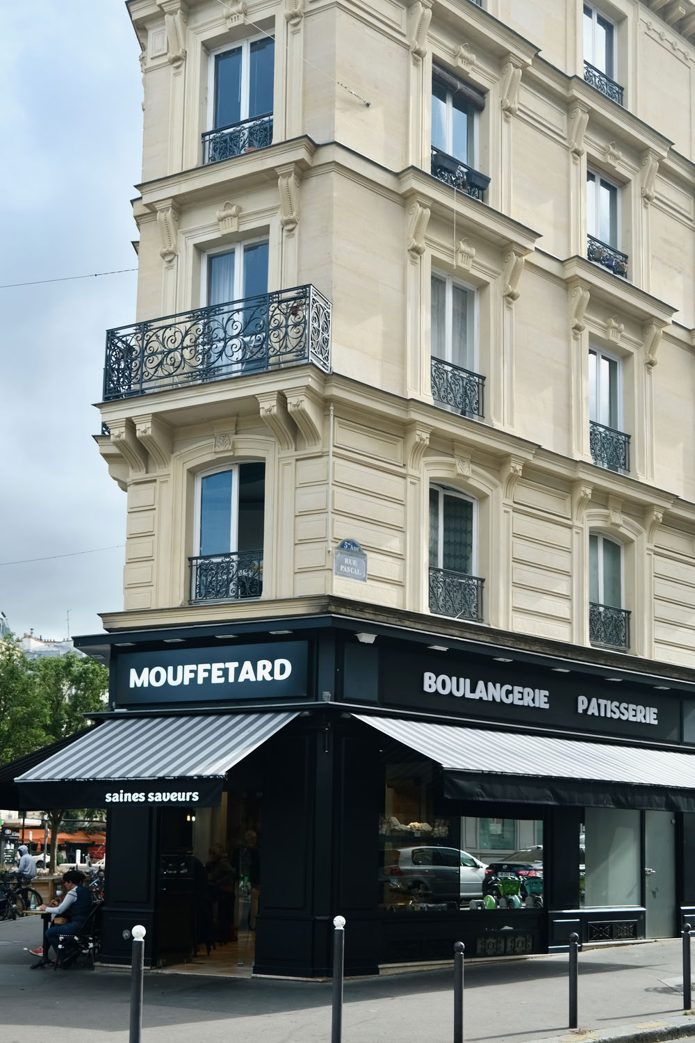 Place Georges Moustaki Mouffetard Boulangerie Paris_DSCF4932