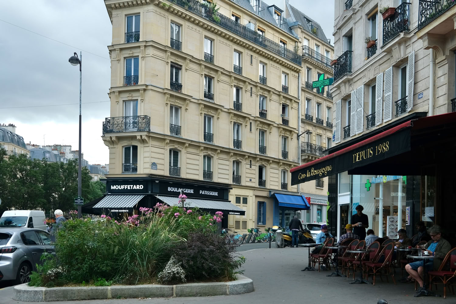 Place Georges Moustaki Paris_DSCF4928