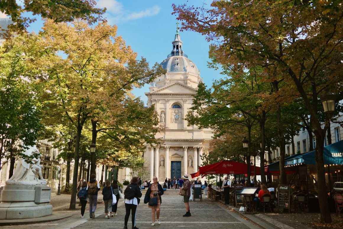 Place de la Sorbonne Paris_DSCF4974